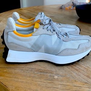 New balance 327